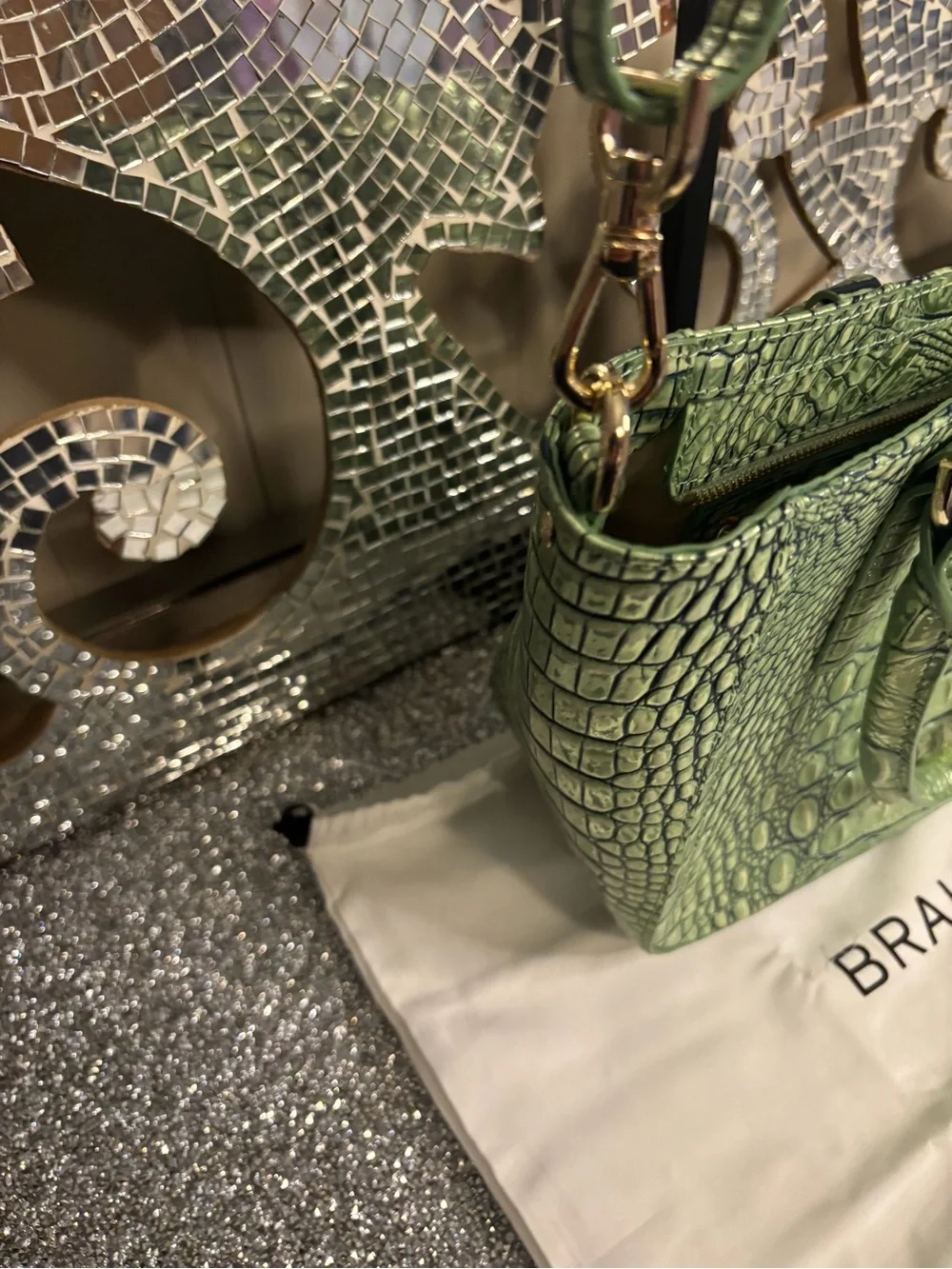 ⭐️Brahmin Green Croc-Embossed Satchel‎